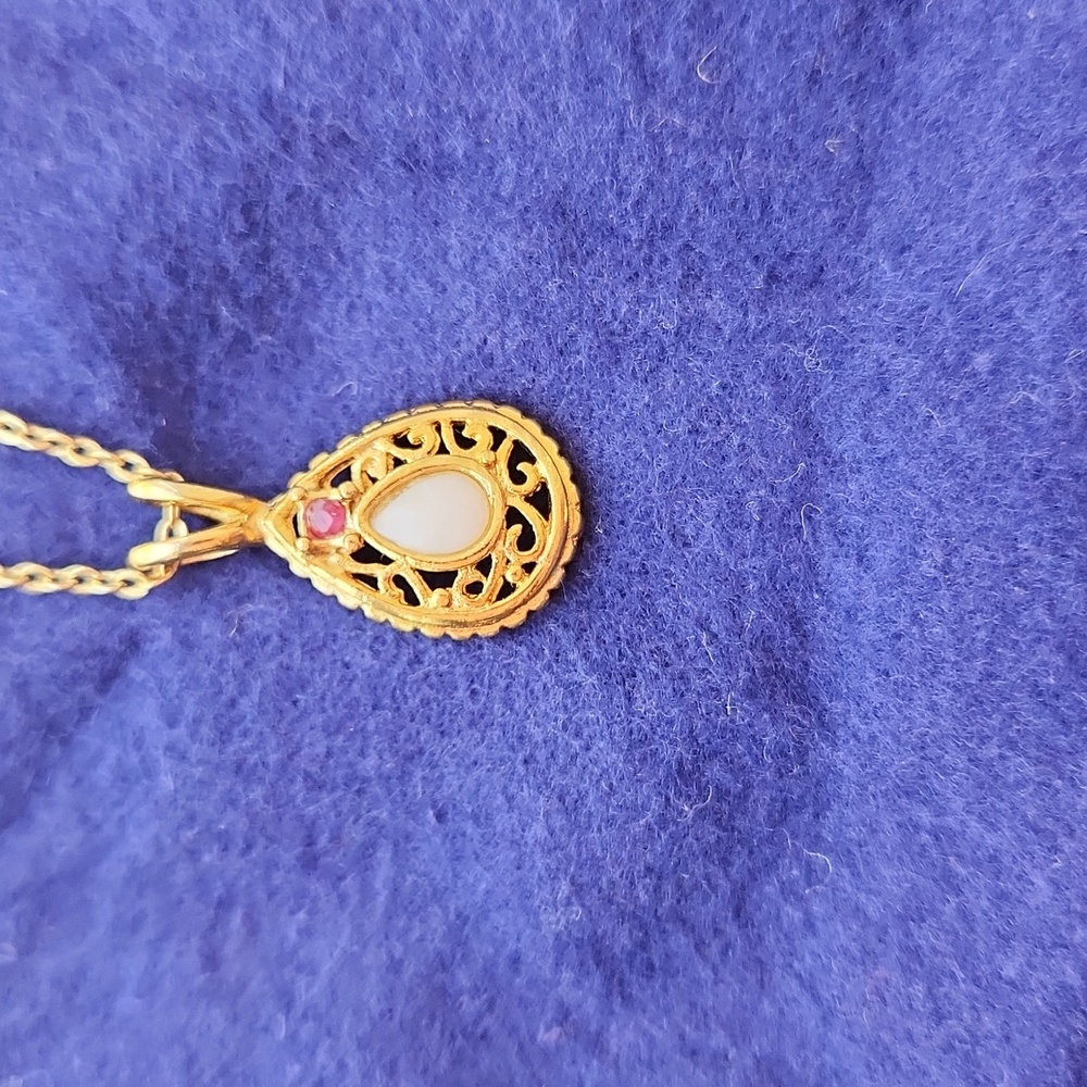 Opal & Ruby 'teardrop' pendant necklace.